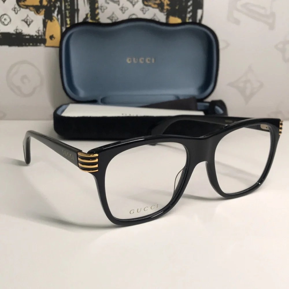 Gucci Black Oversized Square Sunglasses GG0526o 001